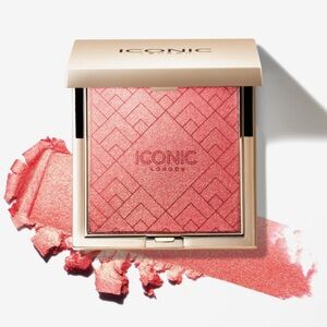 NIB Iconic London KISSED BY THE SUN Color: Hot Stuff